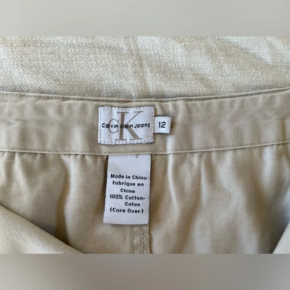 Calvin Klein Jeans Utility Cargo Skirt - Khaki - Picture 3 of 7